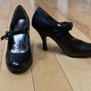 Sofft  Black Mary Jane High Heels
